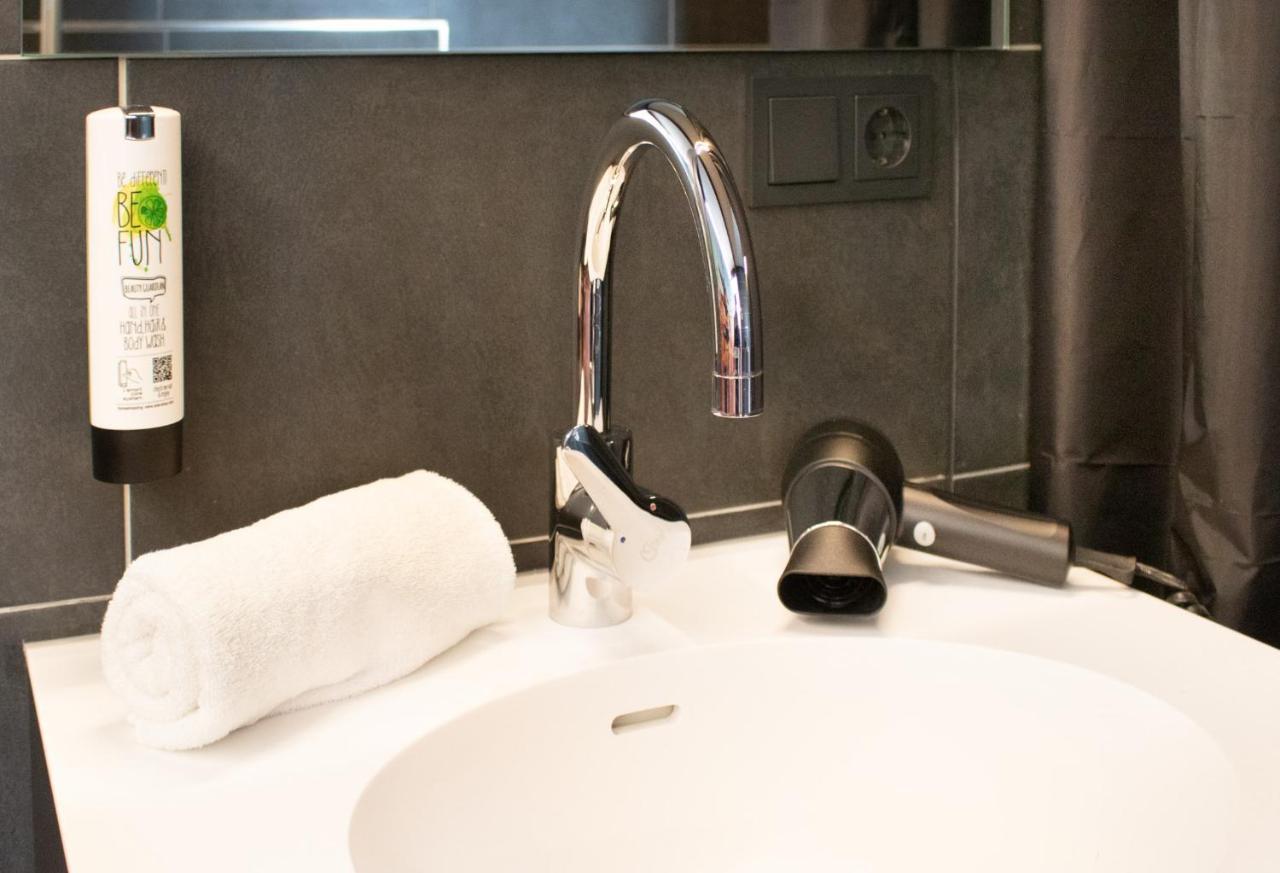 Hbs Hotel By Wmm Hotels Halberstadt Esterno foto