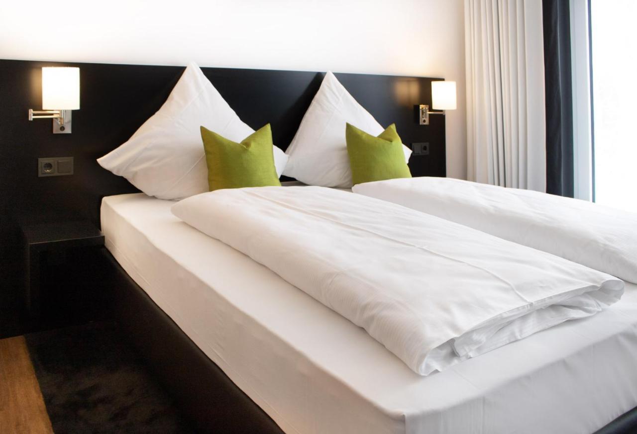 Hbs Hotel By Wmm Hotels Halberstadt Esterno foto